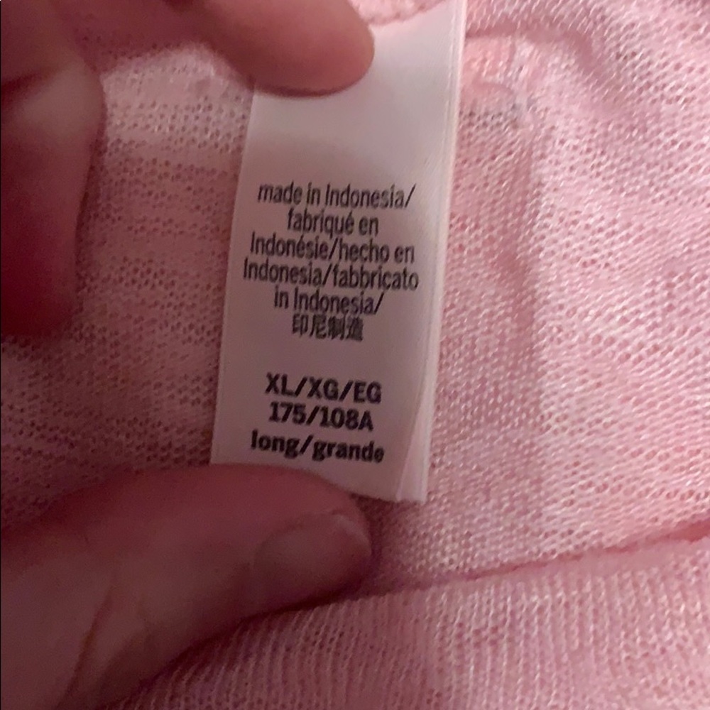 VS PJ Set - Picture 2 of 3